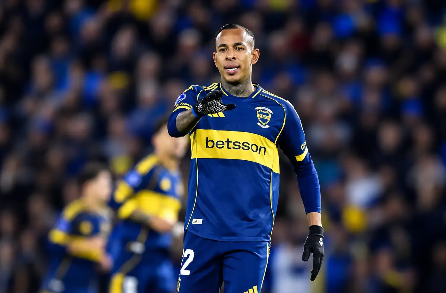 Boca venció a Central Córdoba con un doblete de Ángel Romero