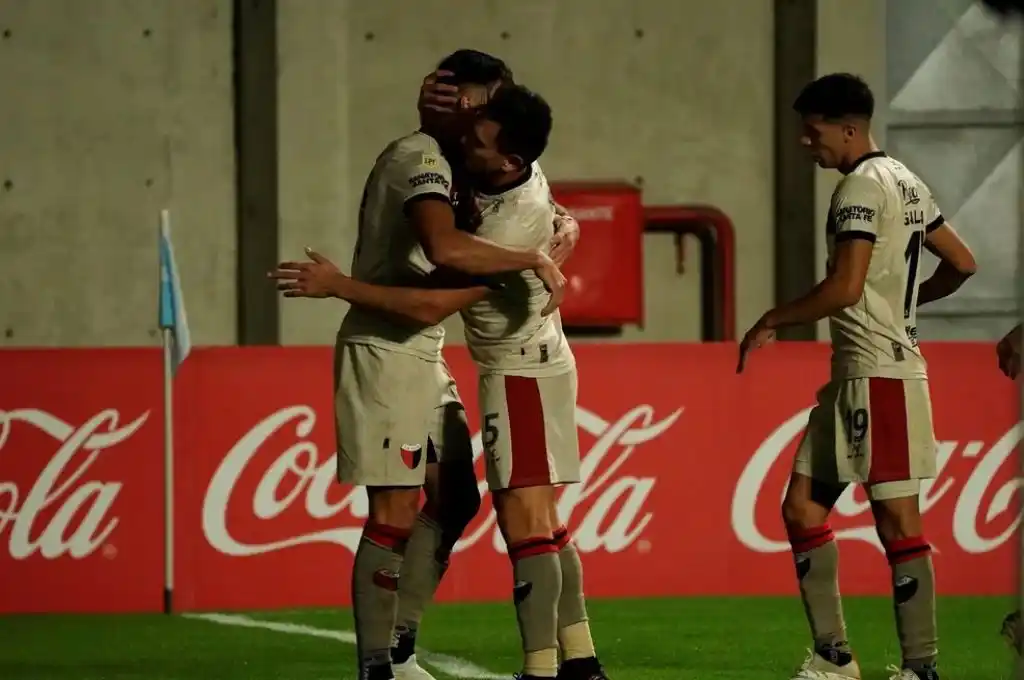 Copa Argentina: Colón le ganó 2-0 a Colegiales