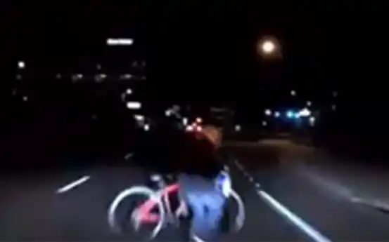 El accidente en el que un vehículo autónomo de Uber mató a una mujer