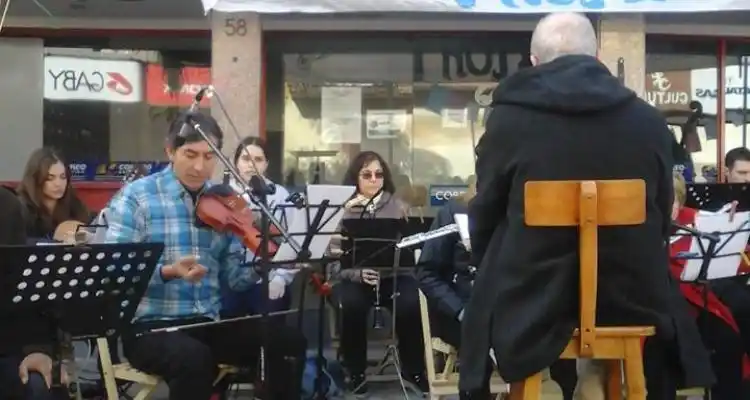 Conservatorio cumplió con la tercera protesta por un edificio propio