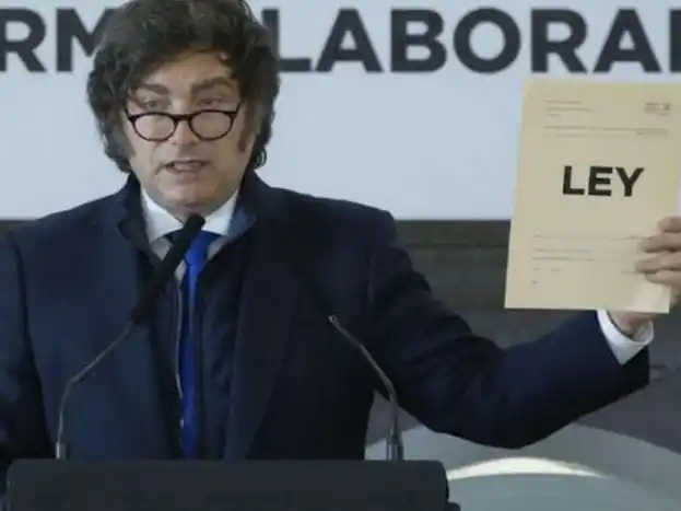 Datos: hay un incentivo a la formalización donde por los primeros 48 meses realmente se bajan las cargas sociales de quienes se empleen a gente que está desempleada o gente que es monotributista.