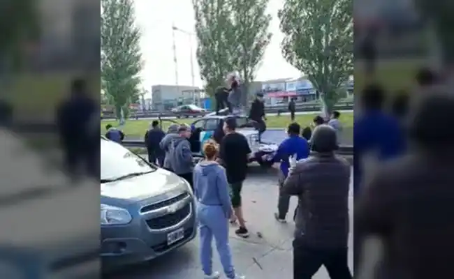 Destrozan patrullero en La Matanza: Once policías detenidos tras muerte de un vecino en operativo