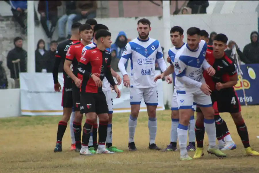 Colón eliminó a Peñarol de la Copa Santa Fe