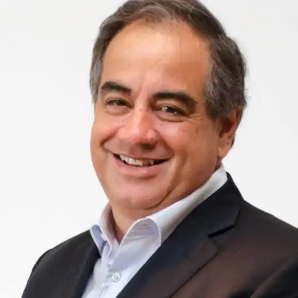 imagen Julio César Martínez