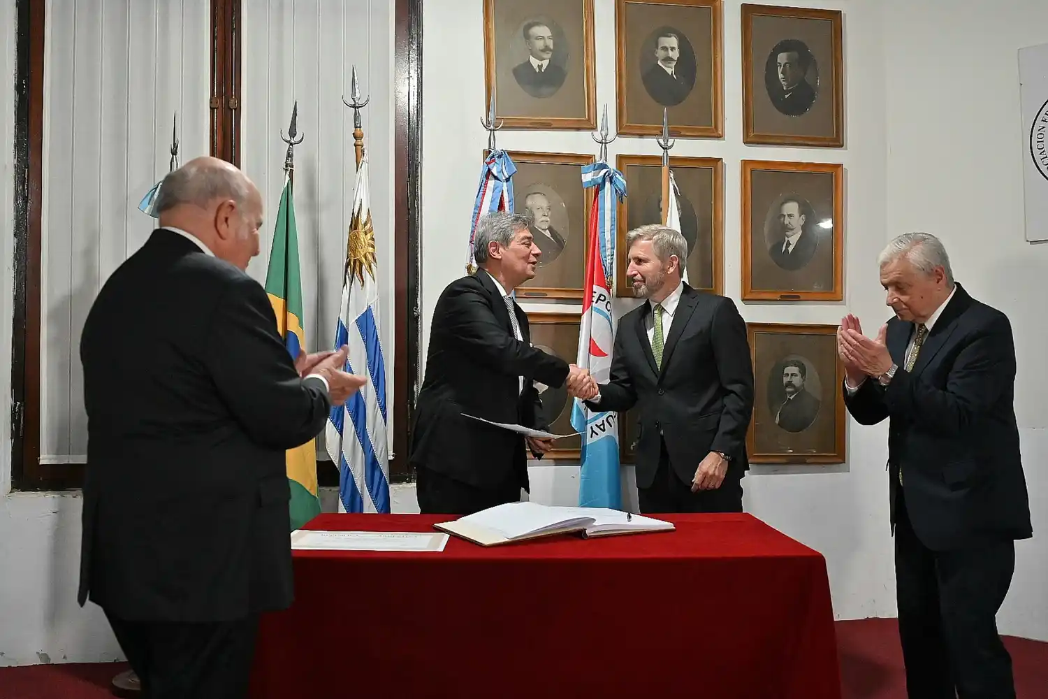 Rogelio Frigerio participó de la entrega del título Doctor Honoris Causa al Presidente de la Corte Suprema