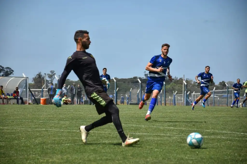 Santamarina vuelve a probarse con Alvarado