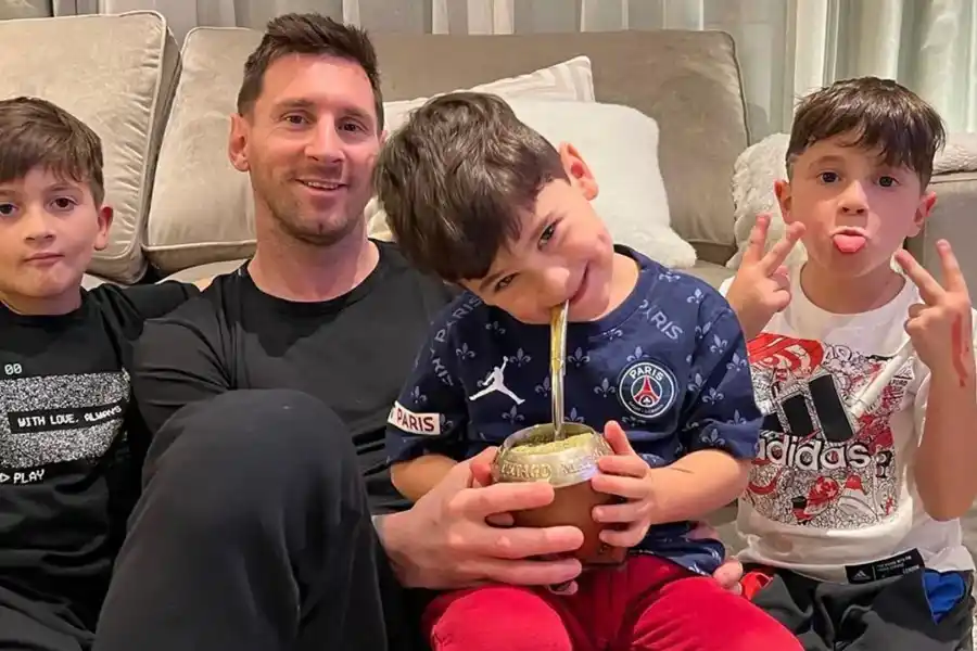 VIDEO | La lección de cinco segundos de Messi a su hijo Mateo que fue viral al instante