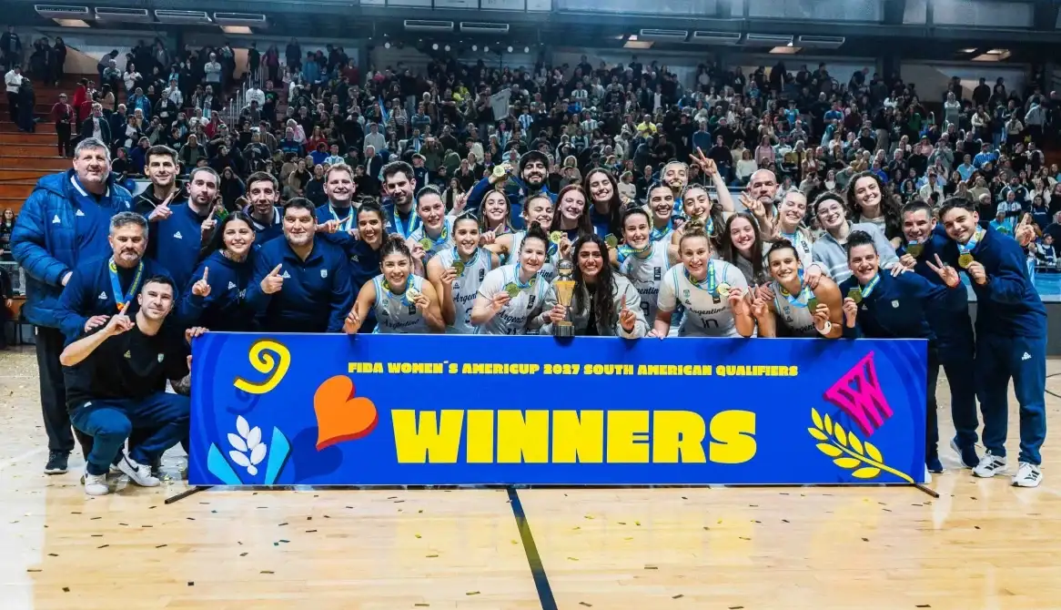 Las campeonas sudamericanas. Foto: CAB