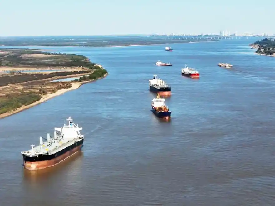 El superávit comercial fue de casi USD 2.500 millones en noviembre, el mayor registro del año