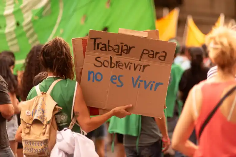 El Senado aprobó la reforma laboral y el Gobierno logró un triunfo clave