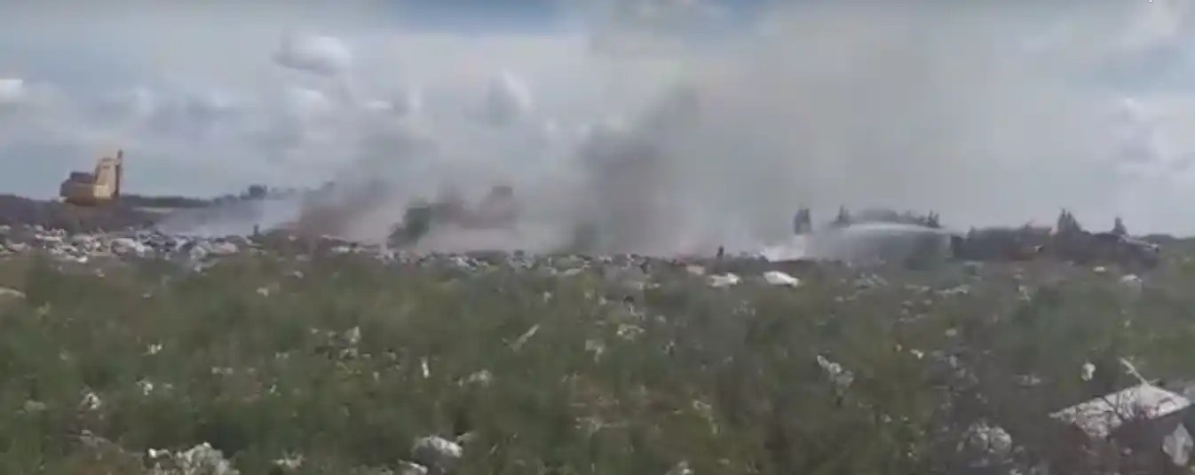 Incendio en el EcoParque: los bomberos trabajaron varias horas para apagar el fuego