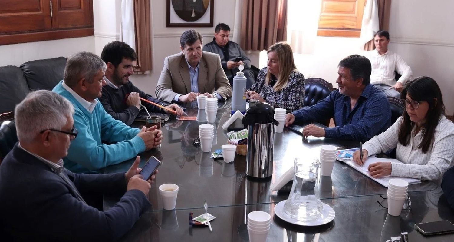 Convocan a empleados municipales de Santa Fe a un paro de 24 horas