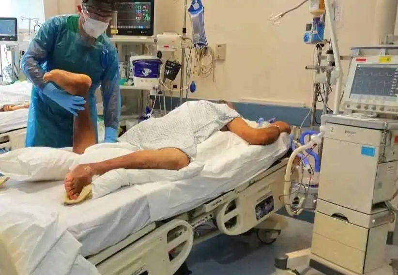 Se celebra hoy el Día del Kinesiólogo, quien tiene un rol crucial en tiempos de covid-19