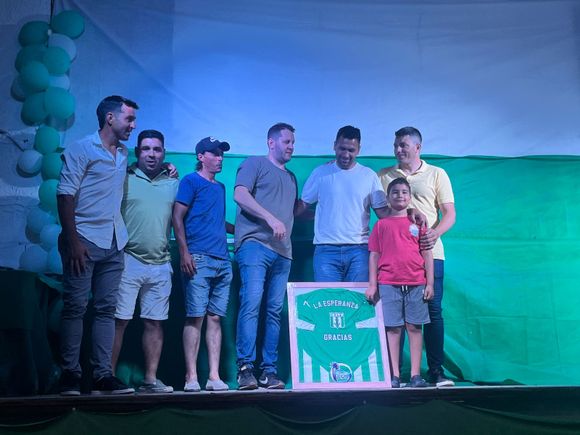La Esperanza despidió el año con una entrega de presentes a sus deportistas y personería jurídica