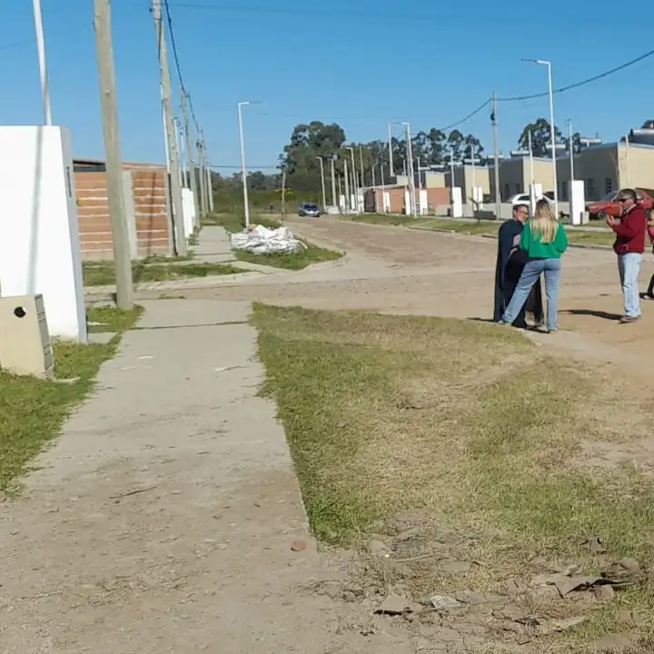 Sánchez: “Cada casa del Barrio 100 Viviendas cuesta más de 50.000 dólares”