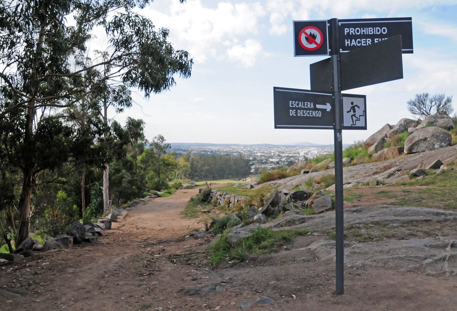 Inaugurarán el Paseo de los Vascos en el Parque Lítico La Movediza