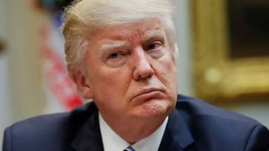 La popularidad de Trump cayó al 35%