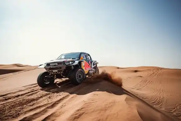 Dakar 2024: Toyota ganó la etapa con Moraes y subió a la punta con Al Rajhi