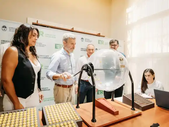 El gobierno sorteó créditos para 400 viviendas a través del programa Ahora tu Hogar