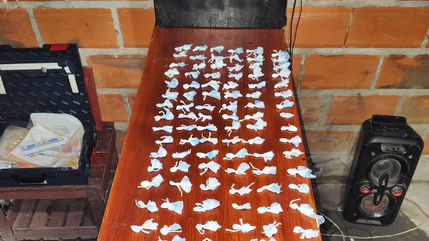 Allanamientos múltiples: secuestran cocaína y detienen a dos hombres