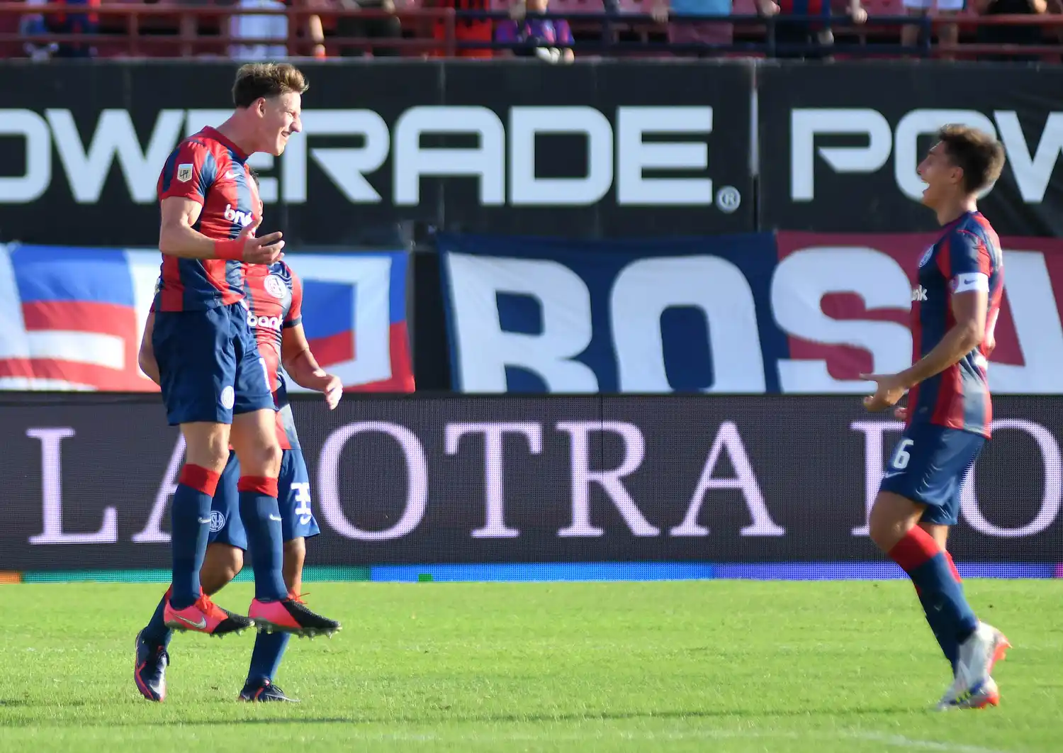 San Lorenzo lo buscó más y sumó de a tres en casa