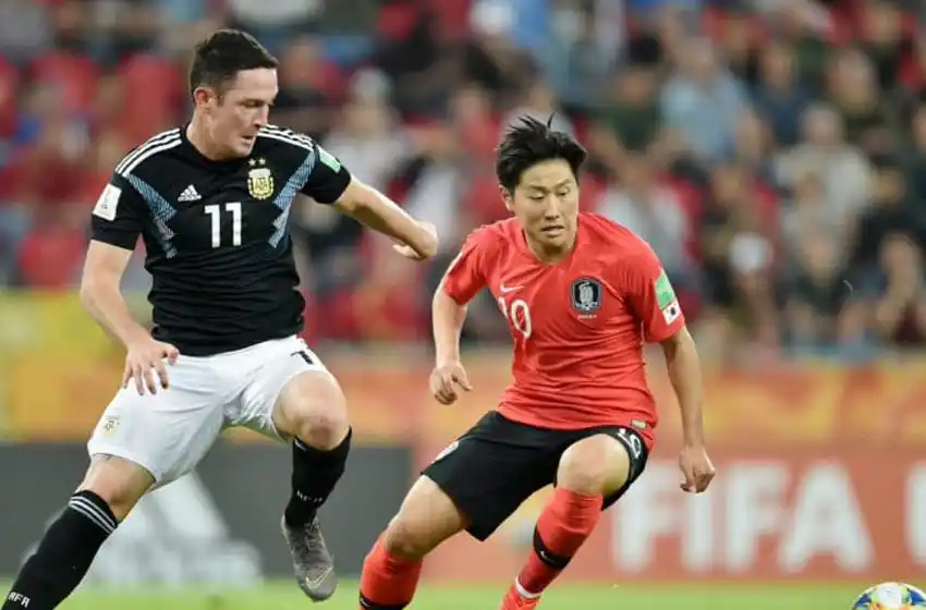 Argentina cayó ante Corea del Sur pero se aseguró el primer puesto