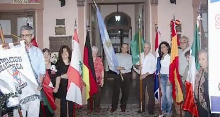 Día del inmigrante en la Sociedad Italiana