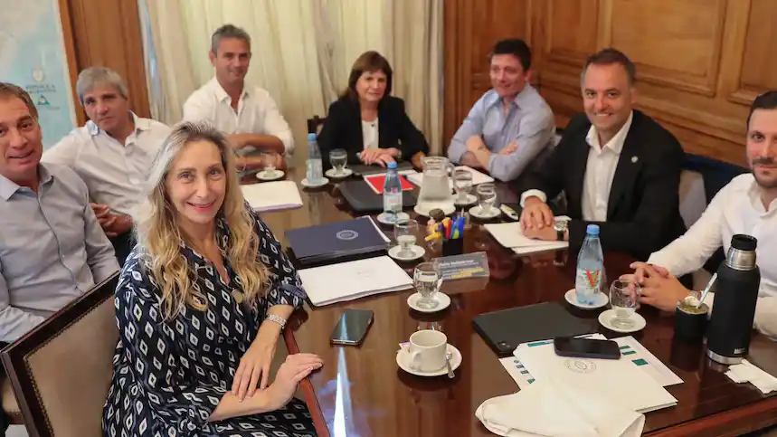 Mesa Política.