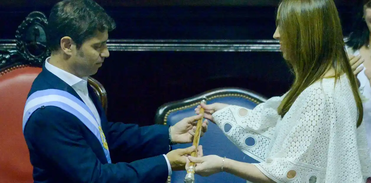 Kicillof asumió como gobernador: "La caja de la provincia no alcanza ni para los próximos 30 días"