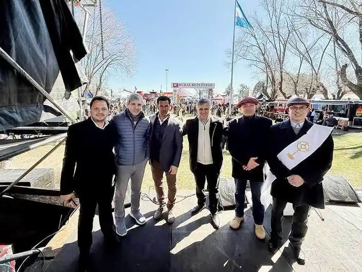 El ministro de Economía adelantó una 
reducción de costo de la producción en el campo