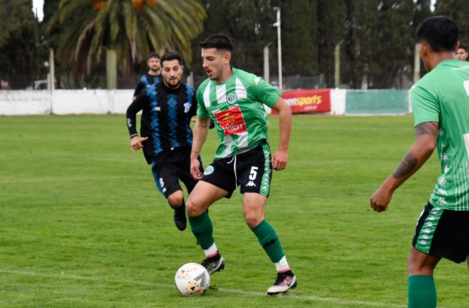 Fútbol local: Kimberley convirtió diez goles y tres equipos comparten la punta en la Zona 2