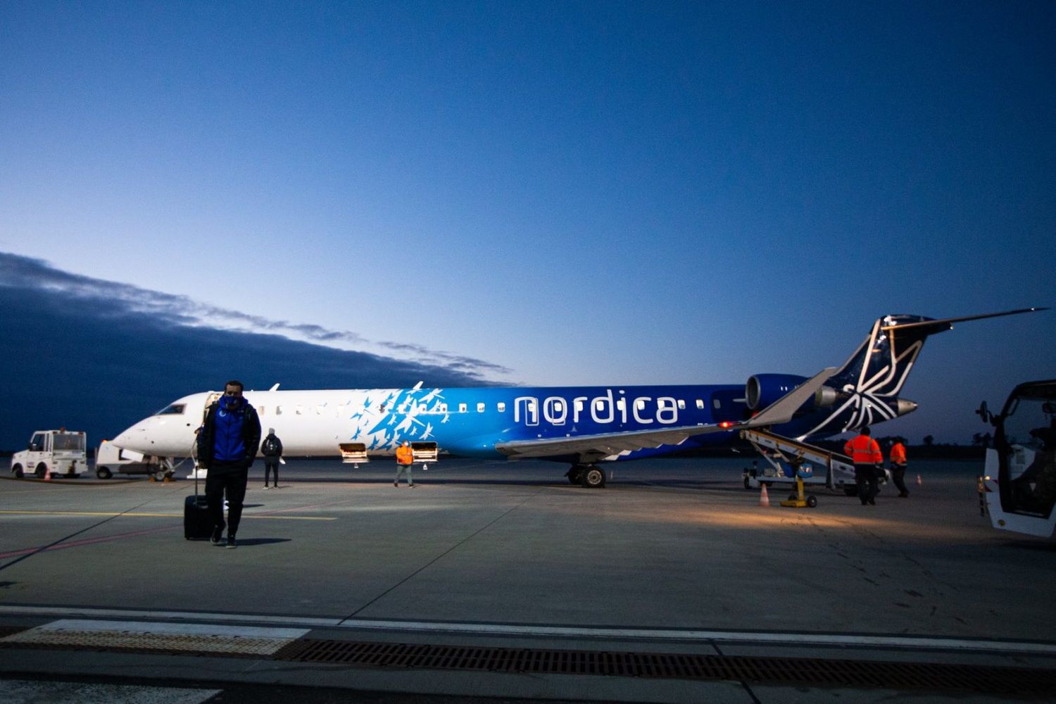 Estonia cierra la aerolínea estatal Nordica ante falta de interesados en su privatización