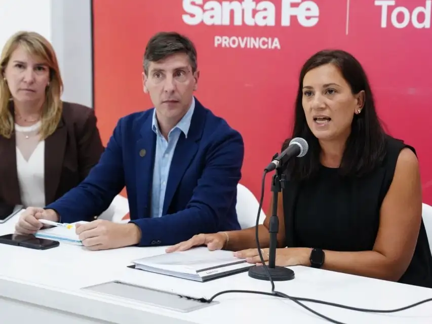 En la sede de Gobierno en Rosario, Orciani explicó que se trata del fortalecimiento y mejora de programas ya existentes.