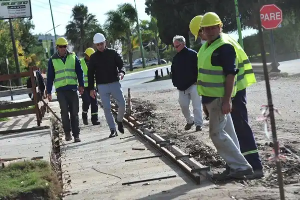 Construyen una senda aeróbica paralela a la calle Mariano Sánchez