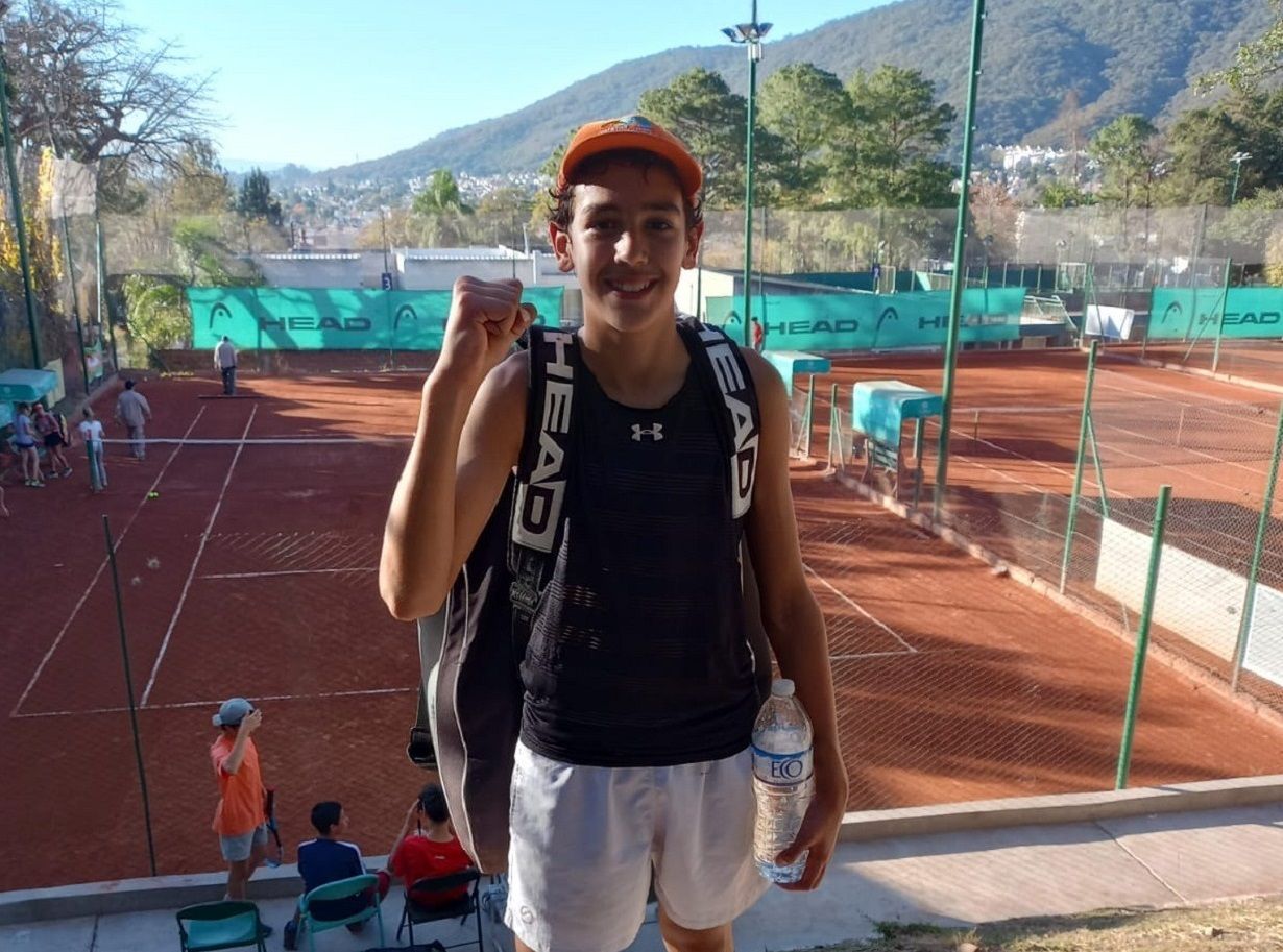 Buen comienzo de Luciano Cabaña en el Circuito Sudamericano Cosat en Salta