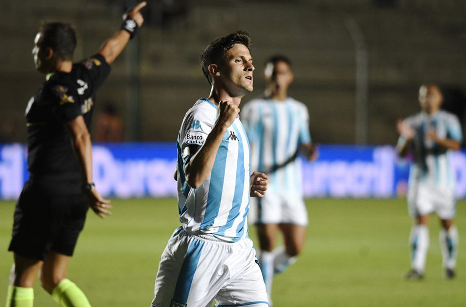 Newell’s y San Lorenzo llegaron finalmente a un acuerdo y Fértoli podrá firmar en Racing