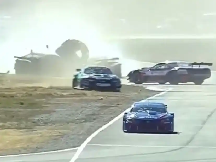 Impactante accidente en el Turismo Carretera dejó a dos pilotos hospitalizados