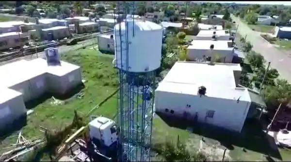 Pese a que en Diciembre mucho piensan en las fiestas navideñas, en el municipio se siguen concretando obras de singular importancia tras la gestión del intendente Fabián Menescardi