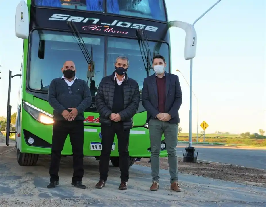 Comenzó el  servicio de transporte de pasajeros entre Gualeguaychú y Urdinarrain