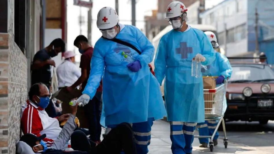 Escándalo en Perú: casi 500 personas vinculadas al poder recibieron la vacuna contra el coronavirus en secreto