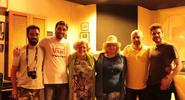María Graña interpreta “Puente Viejo”, obra de artistas locales