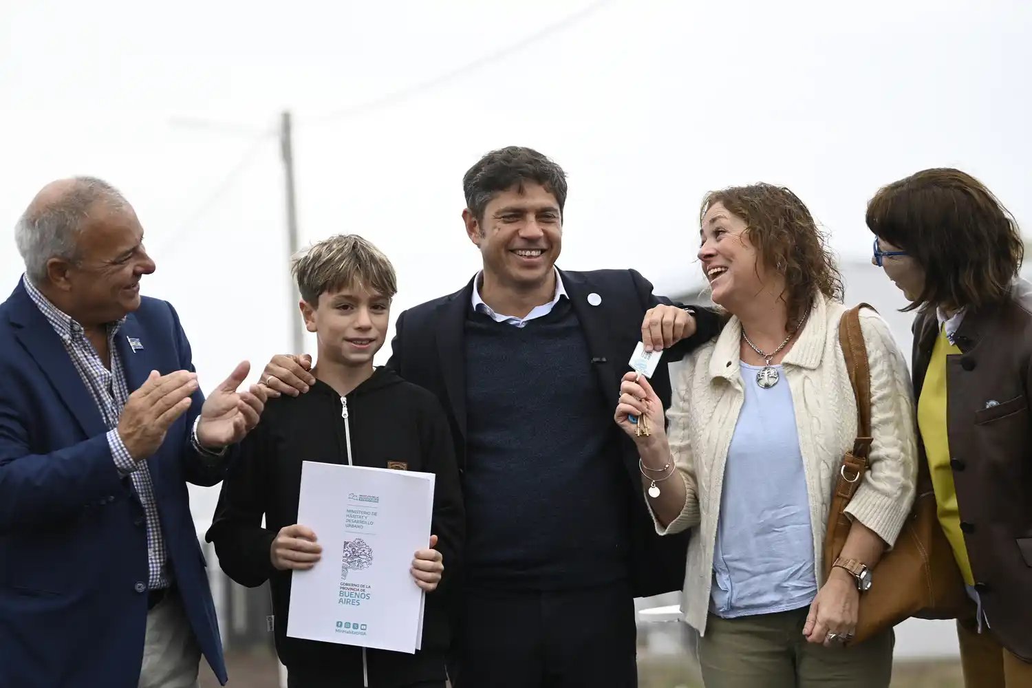 Kicillof, Batakis y Bordoni en la entrega de llaves