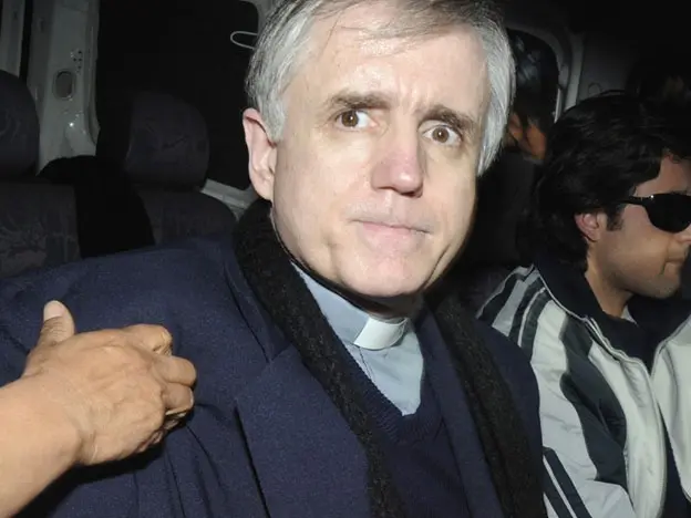 Grassi sigue libre y deberá presentarse ante la Justicia el lunes