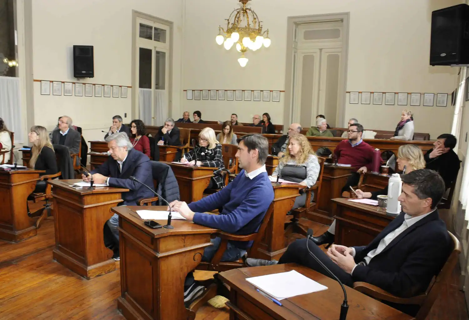 Piden explicaciones a Lunghi por el vínculo con las firmas con conexiones clandestinas