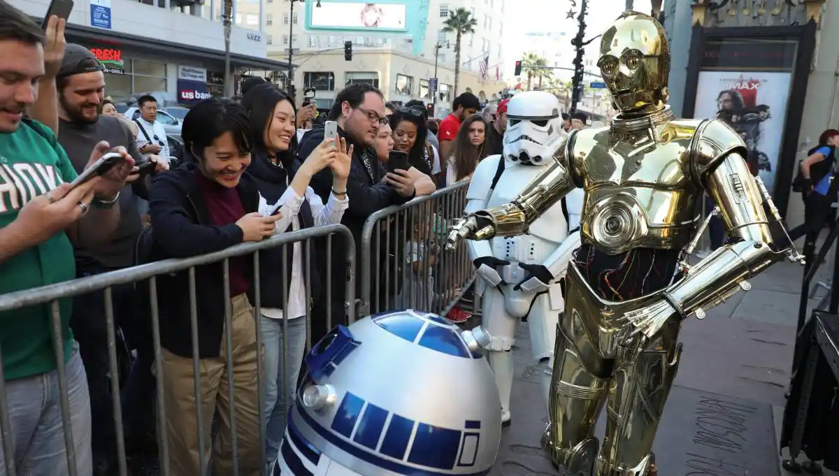 Creadores de «Game of Thrones» estrenarán película de «Star Wars» en 2022