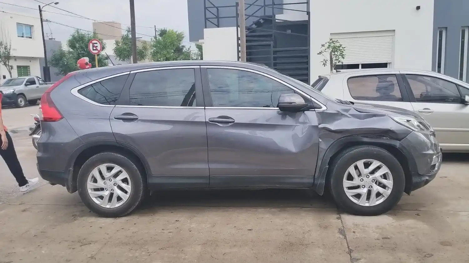 camioneta choque barrio independencia