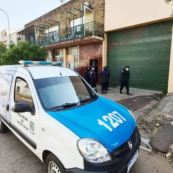 Comedores escolares: hallan más de $48 millones y 7.000 dólares en operativo por presunto desvío de fondos