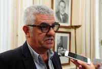Teruggi indicó que el aumento de tasas estaba previsto y que es difícil no implementarlo