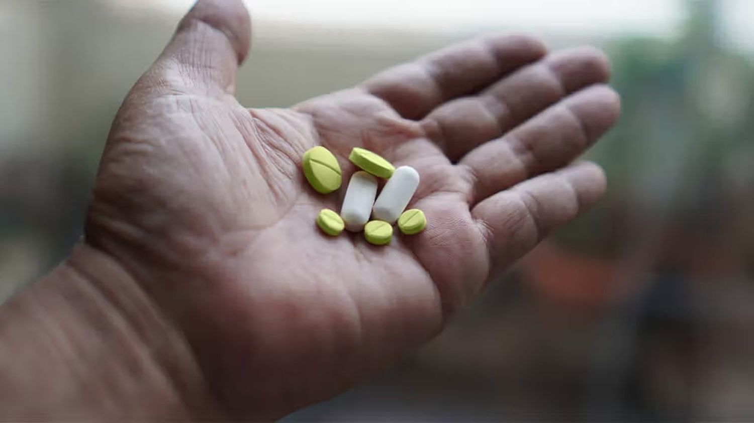 Daily Multivitamins May Not Promote Longevity, Study Finds