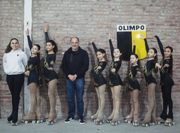 Orgullo tresarroyense: patinadoras de la Escuela de Patín Artístico Olimpo representarán a Tres Arroyos en la Copa Roberto Rodríguez